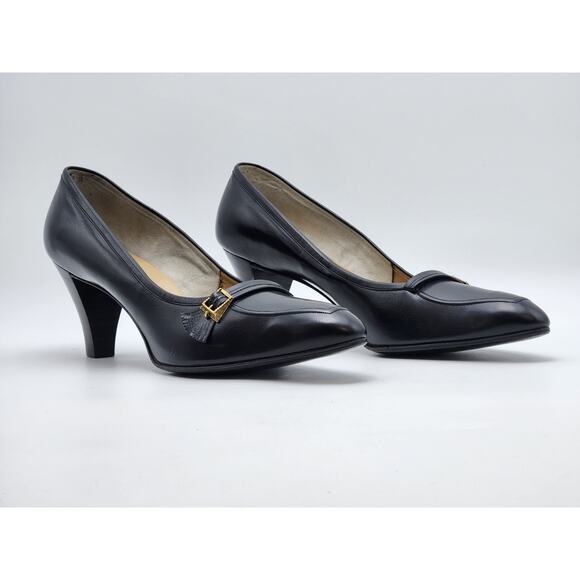Saks Fifth Avenue Shoes - Saks Fifth Avenue Womens 'Fenton Last' Classic Black Leather Platform Pumps 9.5